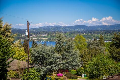 7827 S 114th Street Seattle WA 98178