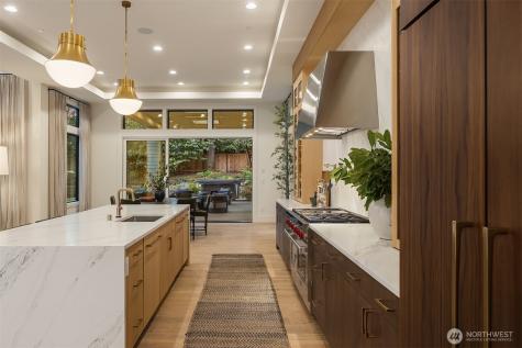 2131 104th Place SE Bellevue WA 98004