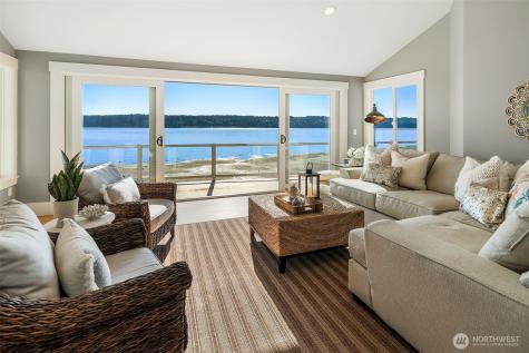 13967 SW 248th Street Vashon WA 98070