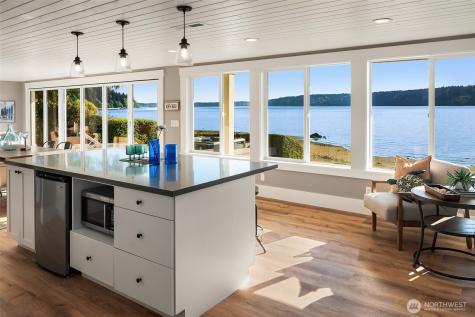 13967 SW 248th Street Vashon WA 98070