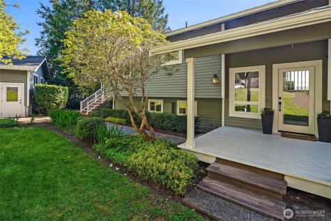 13967 SW 248th Street Vashon WA 98070