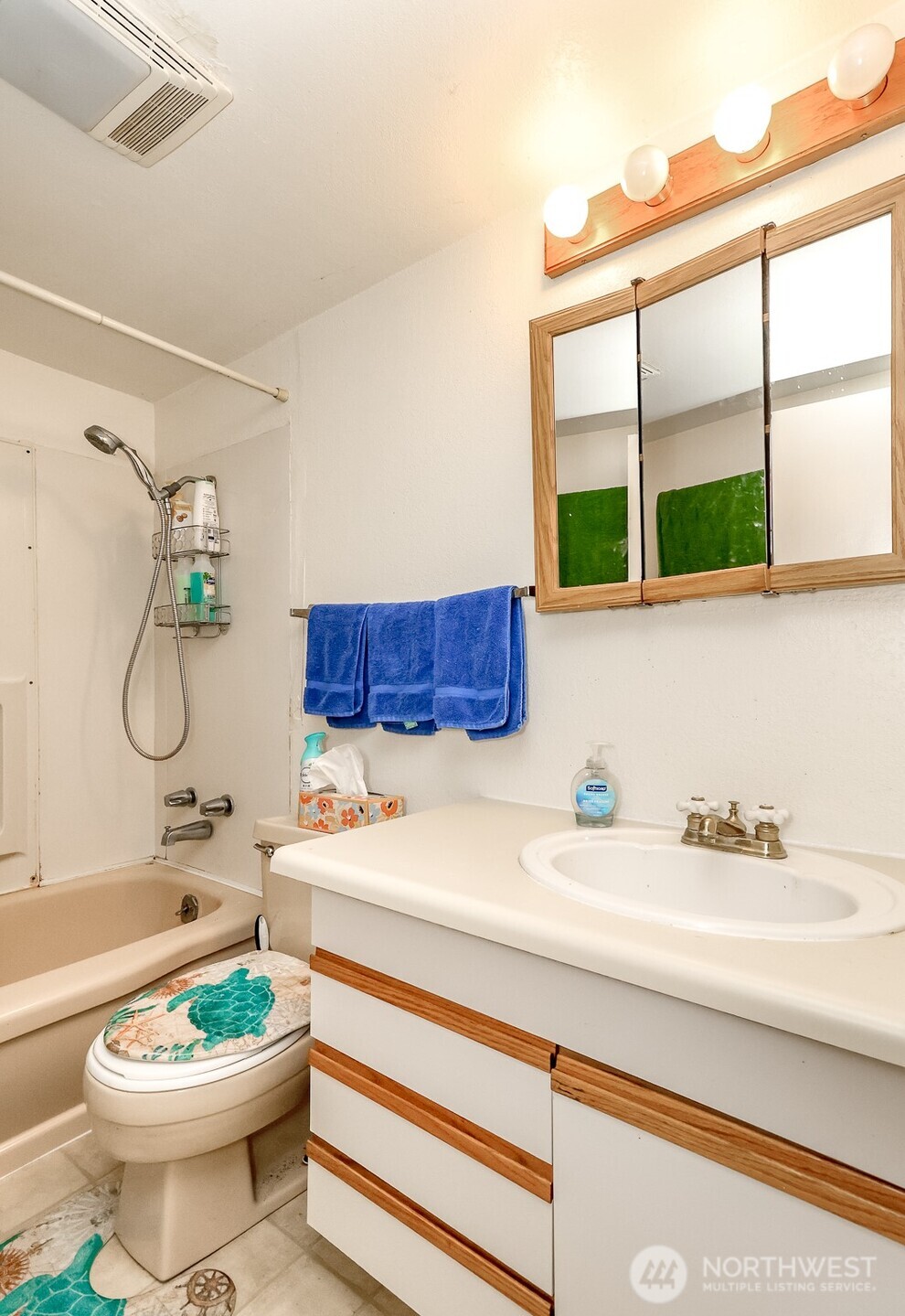 199 Wishkah Street SW Ocean Shores WA 98569