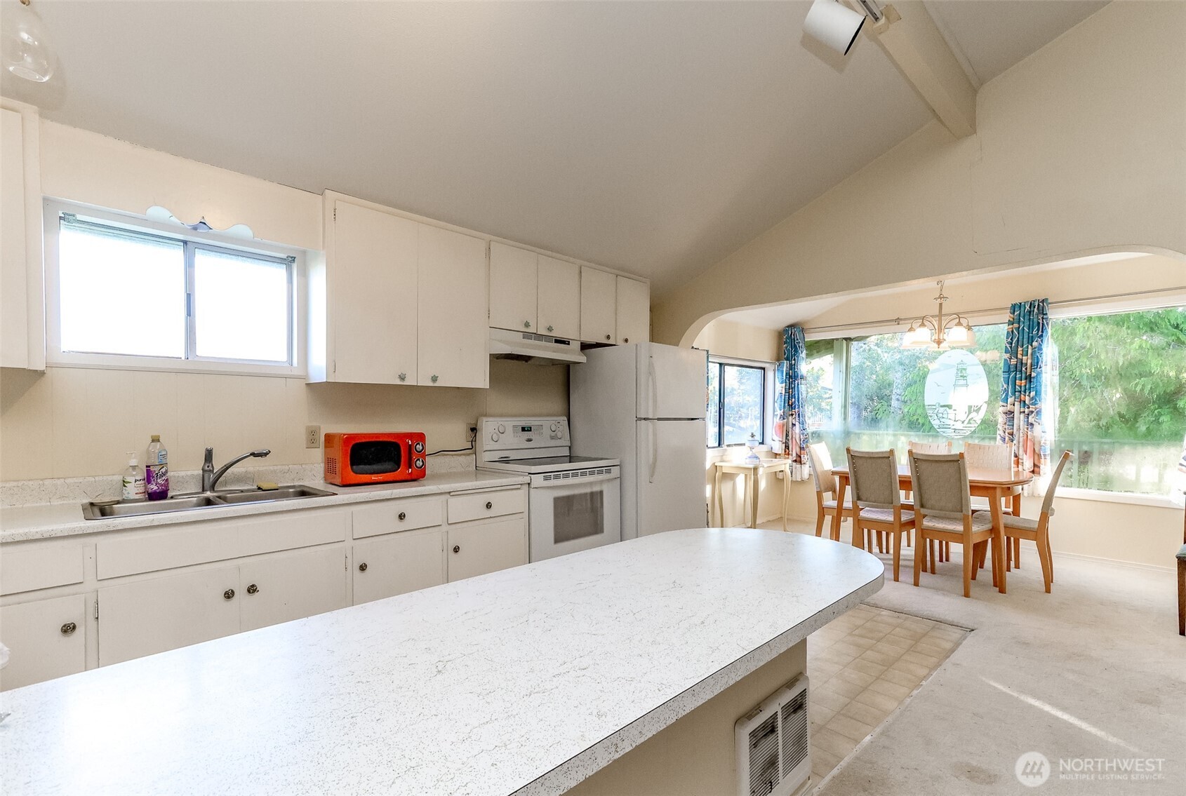 199 Wishkah Street SW Ocean Shores WA 98569