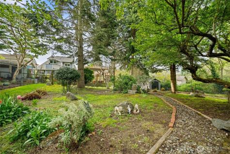 1281 SW Othello Street Seattle WA 98106
