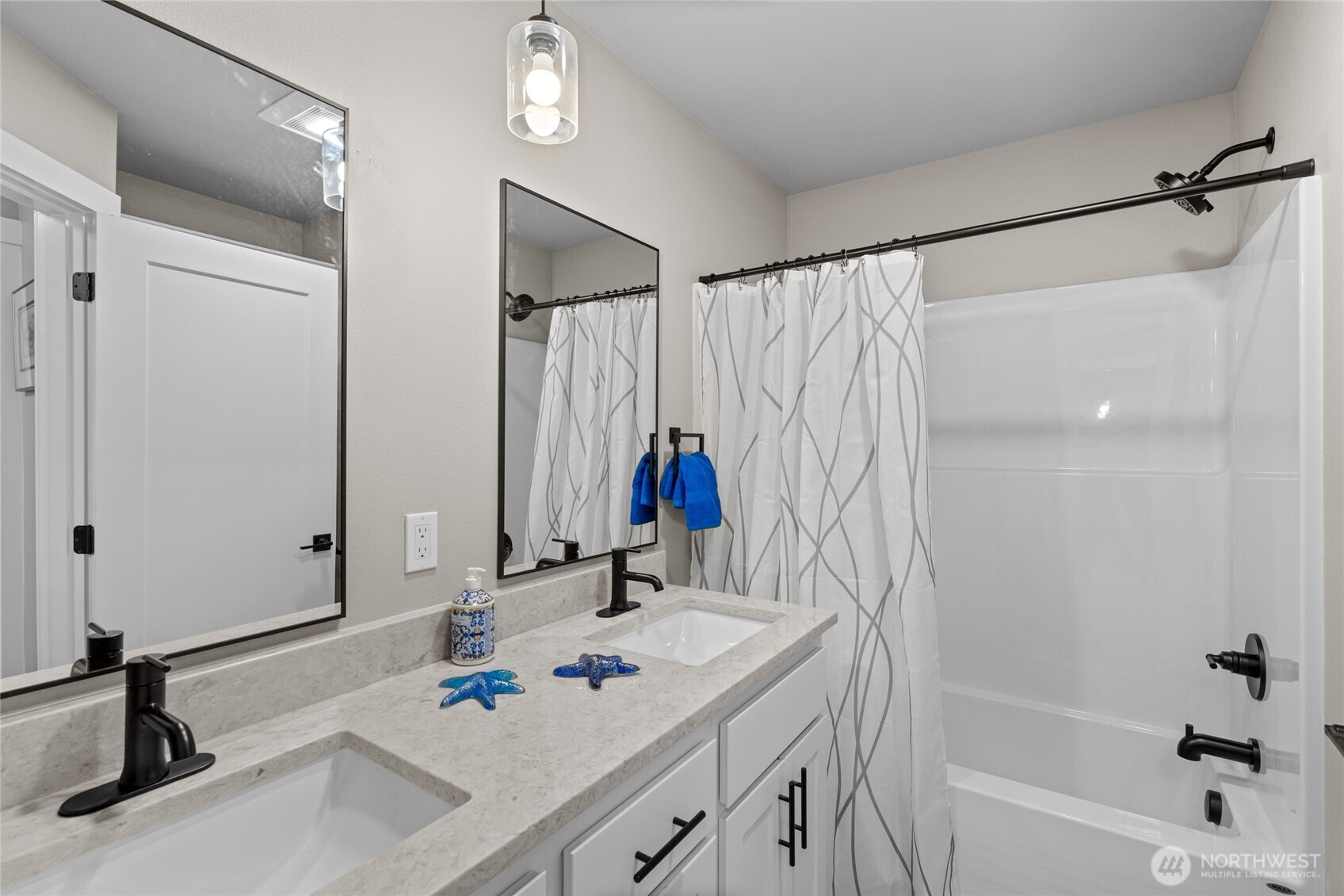 119 7th Street SW Long Beach WA 98631
