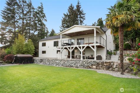 11016 46th Street E Edgewood WA 98372