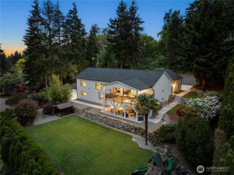 11016 46th Street E Edgewood WA 98372