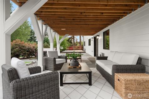 11016 46th Street E Edgewood WA 98372