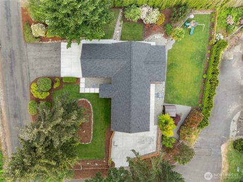 11016 46th Street E Edgewood WA 98372