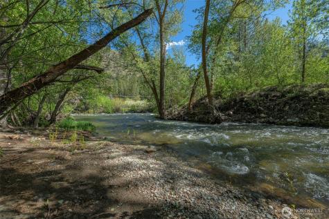 177 Mad River Road Entiat WA 98822