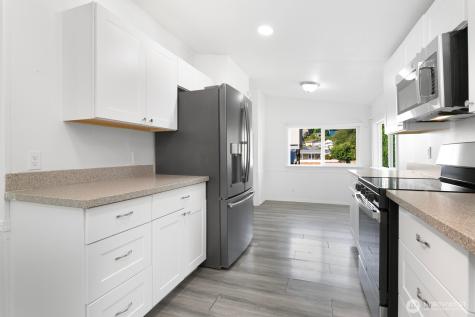 21605 145th Street E Bonney Lake WA 98391