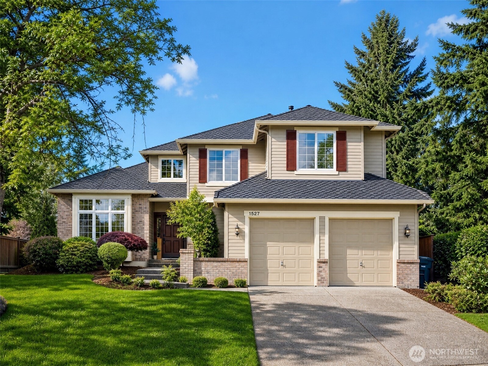 1527 233rd Place NE Sammamish WA 98074