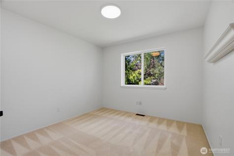1527 233rd Place NE Sammamish WA 98074