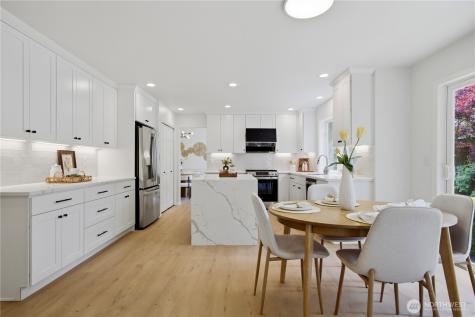 1527 233rd Place NE Sammamish WA 98074
