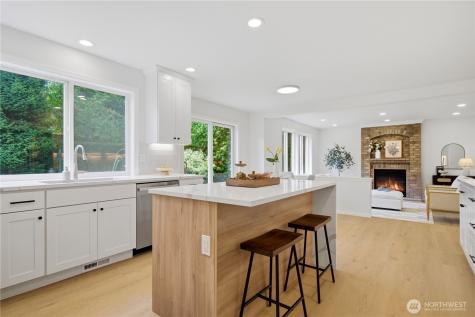 1527 233rd Place NE Sammamish WA 98074