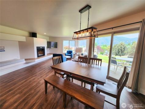 1 Lodge 614-j Manson WA 98831