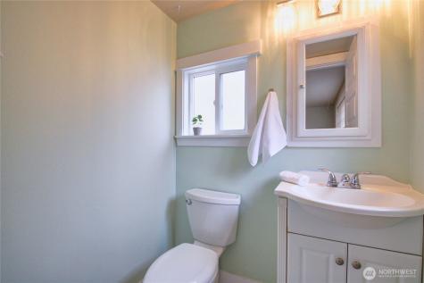 315 N Baker Street Mount Vernon WA 98273