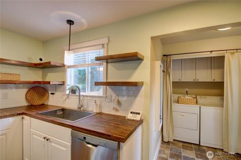315 N Baker Street Mount Vernon WA 98273