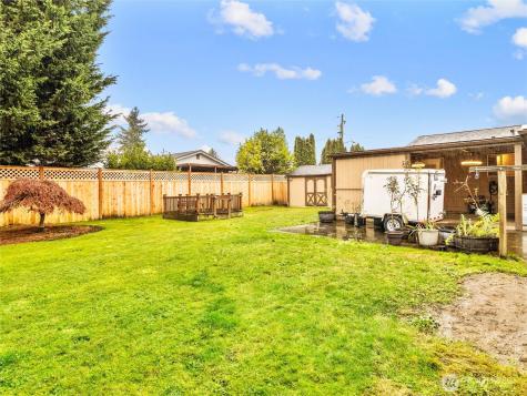 302 1st Avenue E Pacific WA 98047