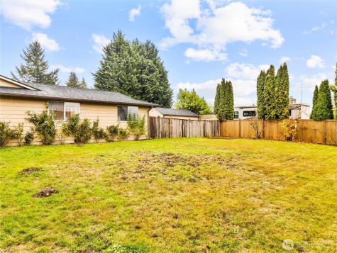 302 1st Avenue E Pacific WA 98047