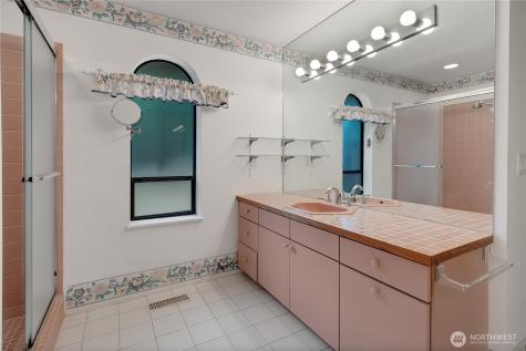 19216 SE 278th Street Kent WA 98042