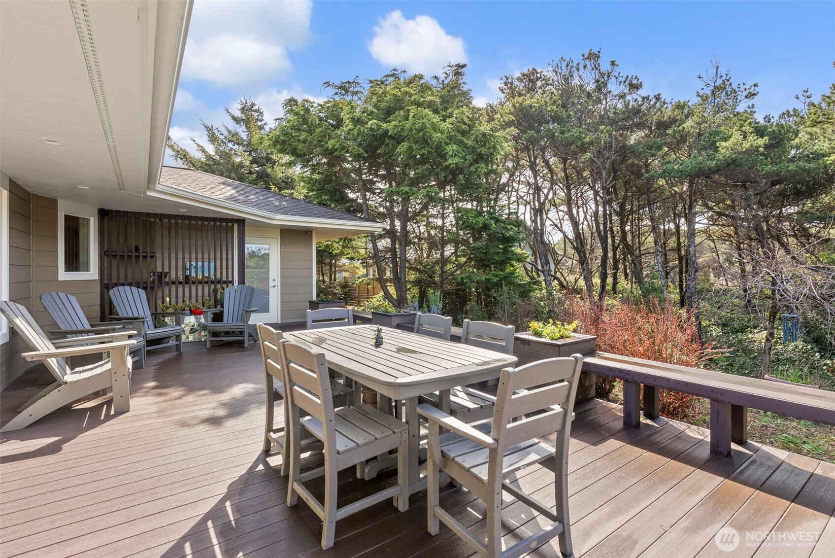 921 Pheasant Run Westport WA 98595