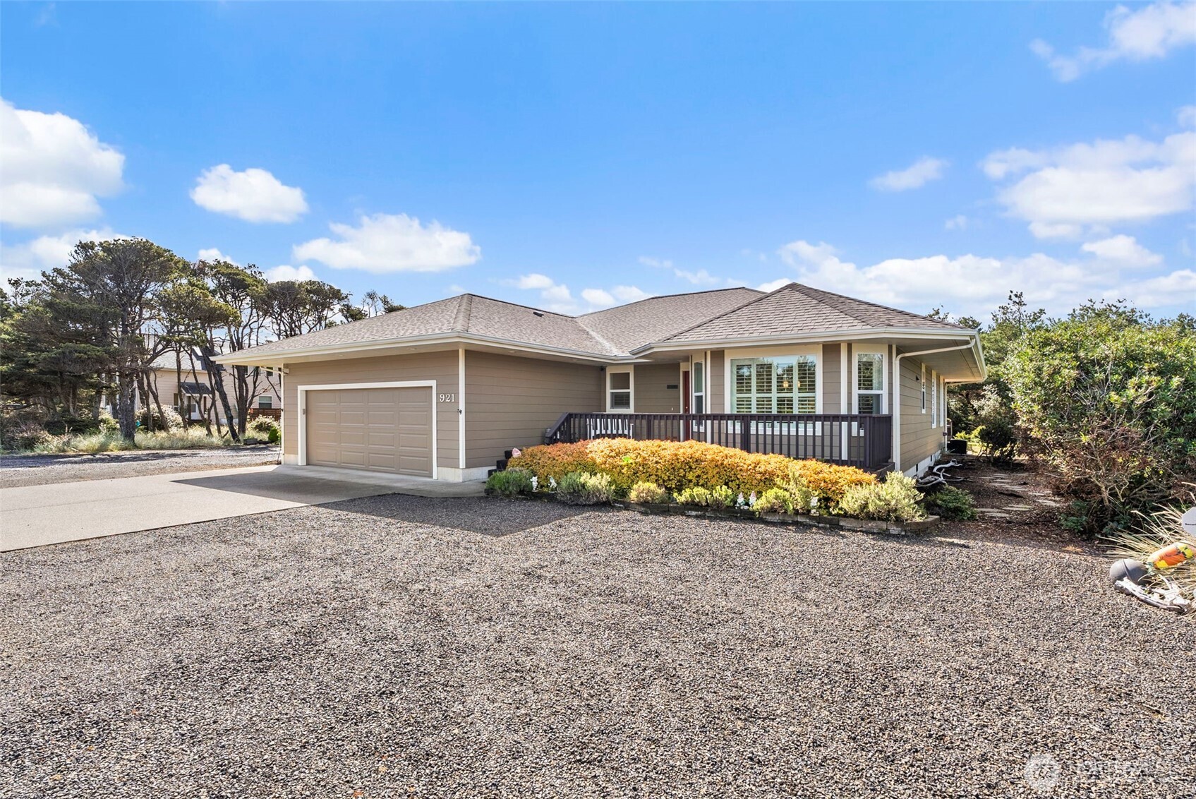 921 Pheasant Run Westport WA 98595