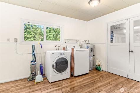 615 SW Camano Drive Camano Island WA 98282