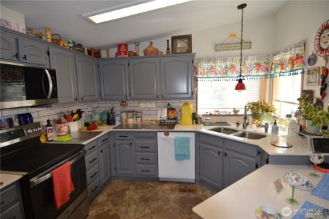 440 W Inlet Lane Sequim WA 98382
