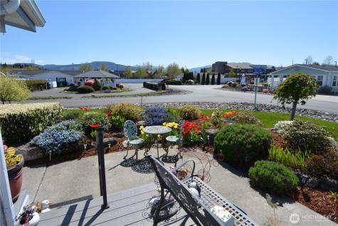 440 W Inlet Lane Sequim WA 98382
