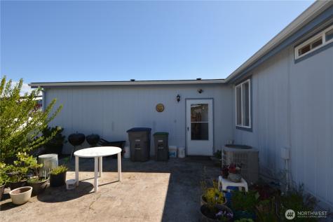 440 W Inlet Lane Sequim WA 98382
