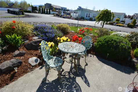 440 W Inlet Lane Sequim WA 98382