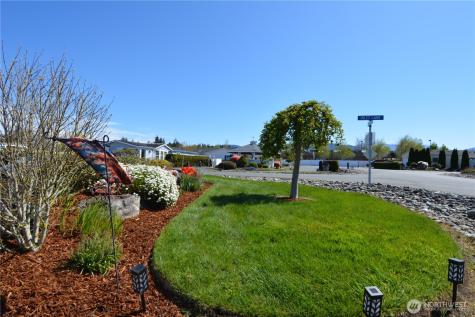440 W Inlet Lane Sequim WA 98382