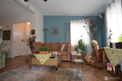 440 W Inlet Lane Sequim WA 98382