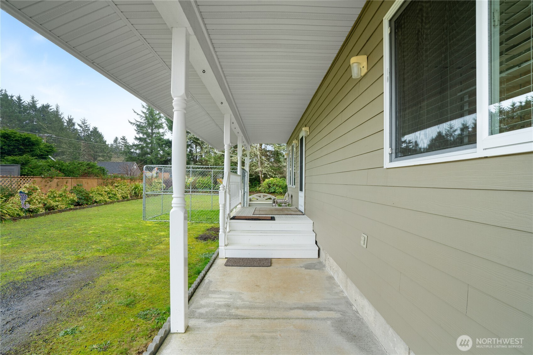 281 Cakesosta Street SE Ocean Shores WA 98569