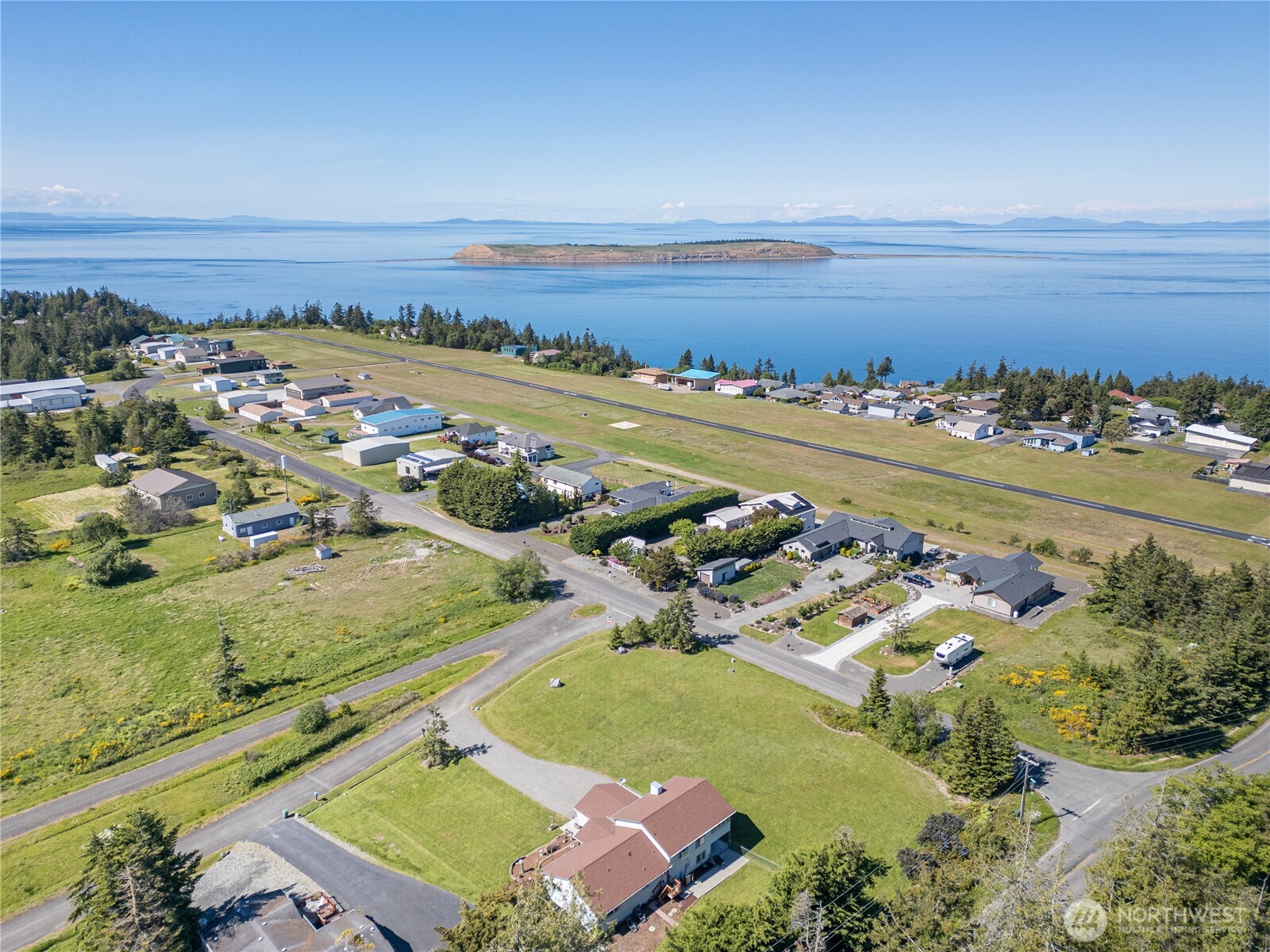 80 Sunshine Plaza Sequim WA 98382