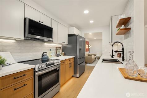 1039 NE 113th Street Seattle WA 98125