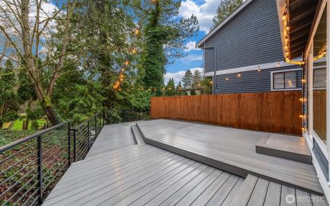 1039 NE 113th Street Seattle WA 98125