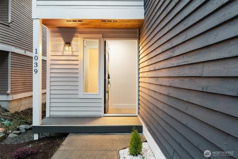1039 NE 113th Street Seattle WA 98125