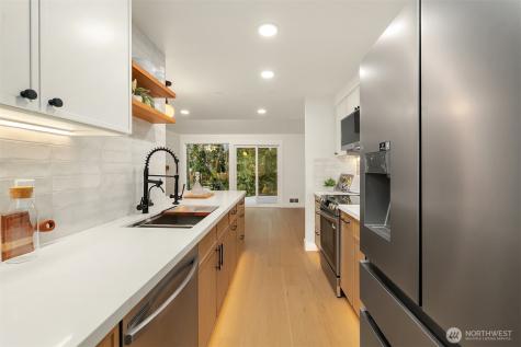1039 NE 113th Street Seattle WA 98125