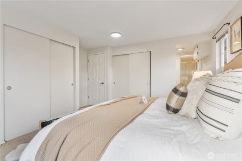 15414 SE 17th Street Bellevue WA 98007