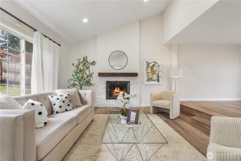 15414 SE 17th Street Bellevue WA 98007