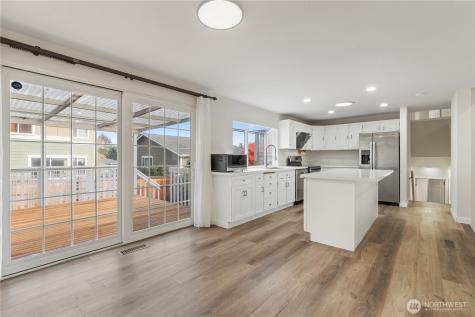 15414 SE 17th Street Bellevue WA 98007