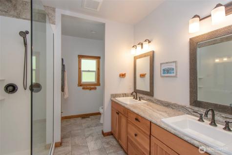 106 Leda Lane Port Angeles WA 98363
