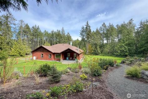 106 Leda Lane Port Angeles WA 98363