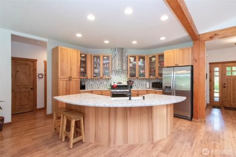 106 Leda Lane Port Angeles WA 98363