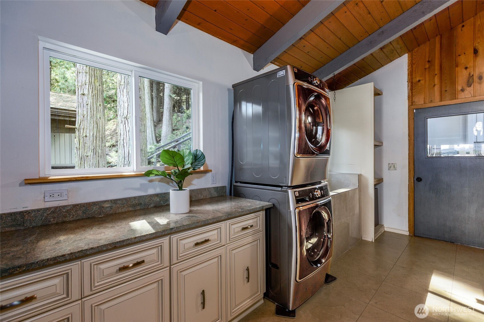 455 Mineral Point Friday Harbor WA 98250