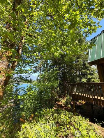 2070 W Cushman Ridge Drive Hoodsport WA 98548