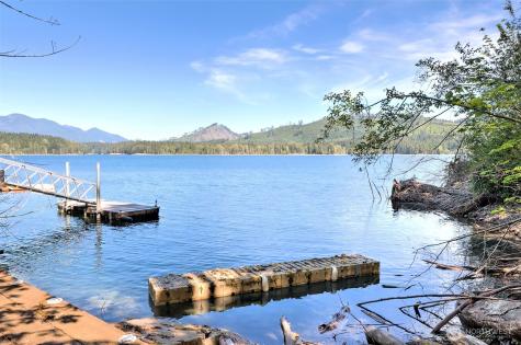 2070 W Cushman Ridge Drive Hoodsport WA 98548