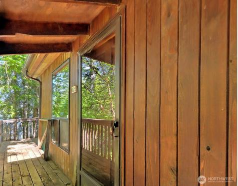 2070 W Cushman Ridge Drive Hoodsport WA 98548